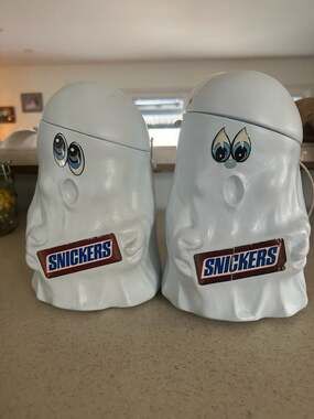 Set of 2 Vintage 1989 Mars Snickers Ghost Halloween Candy Pail Pails Blow Mold
